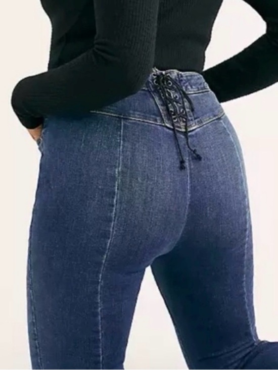 We The Free Denim - Jeans Free People Curvy High Rise Cropped Lace Up Dark Wash Stretch Waist Jeans